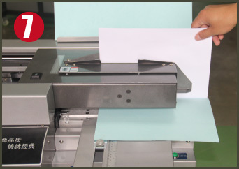 金典GD-w506全自動(dòng)無線膠裝機(jī)